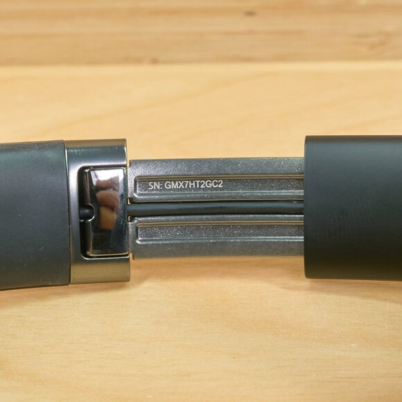 Beats Solo 4 Bluetooth Wireless On-Ear Headphones, with case - Picture 8 of 9